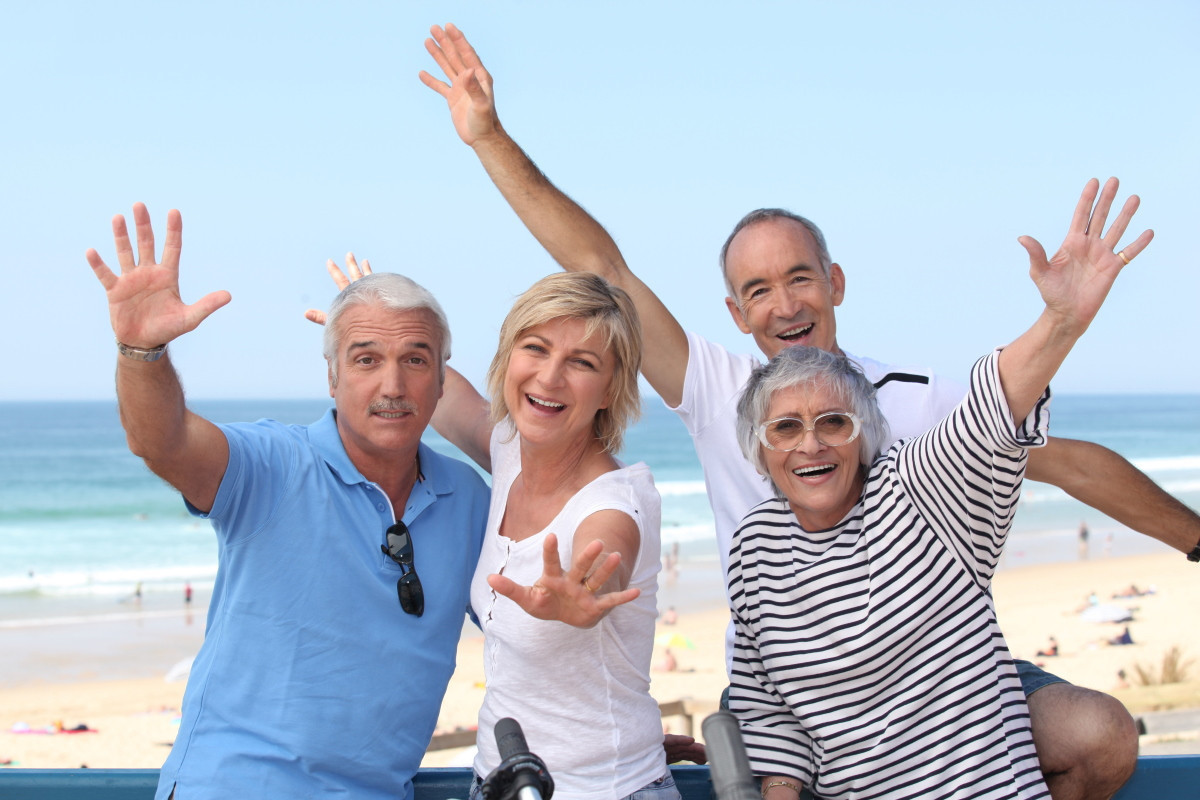 Potencialidad Mundial del Turismo Plateado: Cifras y Tendencias