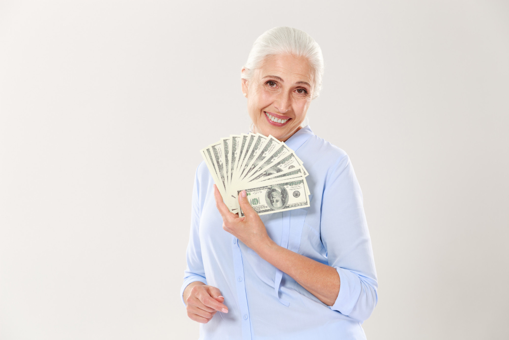 El Dólar Plateado: La Fortaleza Económica de los Adultos Mayores
